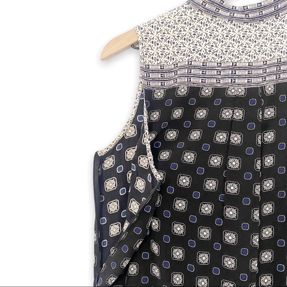 Sea New York 100% Silk Boho Geometric Navy Cream Sleeveless Romper Button Front - Picture 6 of 11